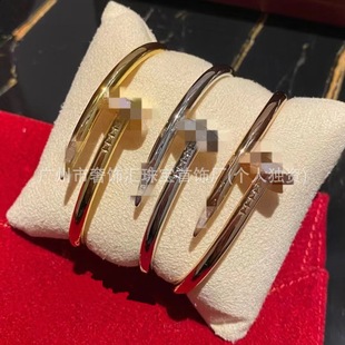 Designer-Inspired 18K Gold-Plated Tarnish-Resistant Couple Set Bangle