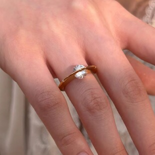 Light Luxury Niche Exquisite Statement Alloy Cubic Zirconia Ring
