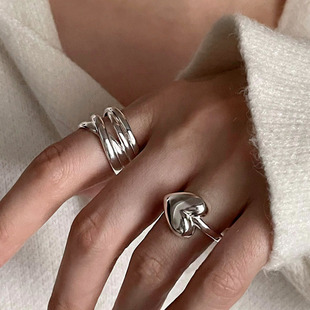 Instagram-Style Niche Statement Alloy Heart Motif Open Design Stackable Ring