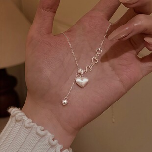Light Luxury Vintage Versatile Elegant Alloy Heart Motif Tassel Necklace