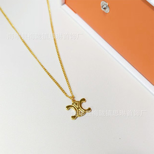 French Style Alloy Pendant Necklace