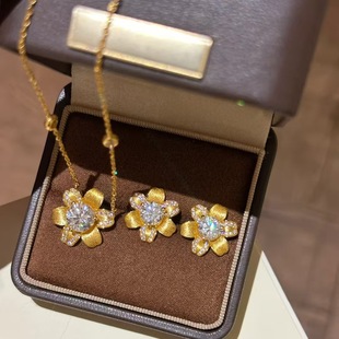 French Style Alloy Cubic Zirconia Fully Paved Floral Motif Earrings