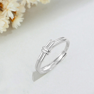 Light Luxury Minimalist Versatile Niche Exquisite Elegant Alloy Knot Design Ring