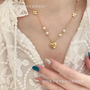 New Alloy Clover Motif Heart Motif Bracelet, Wholesale